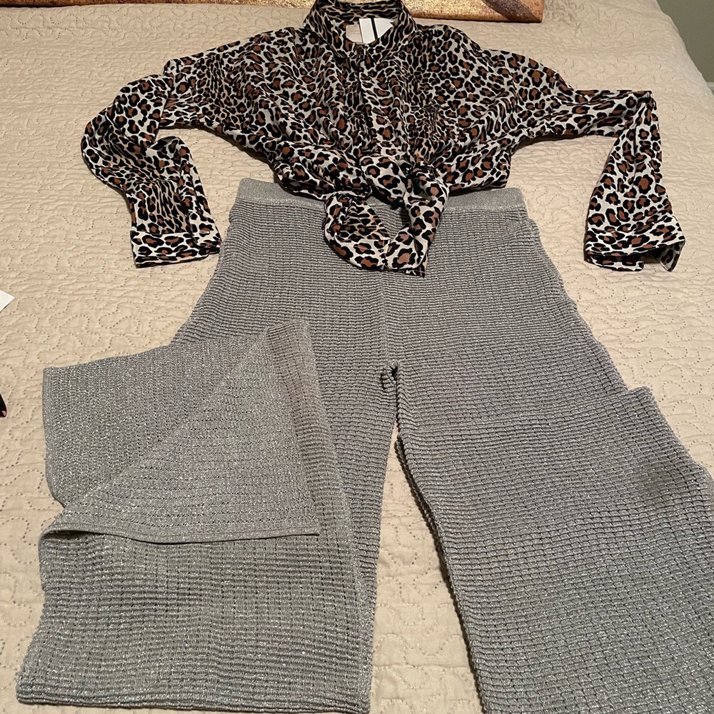 Solid & Striped -Size Small - image 2